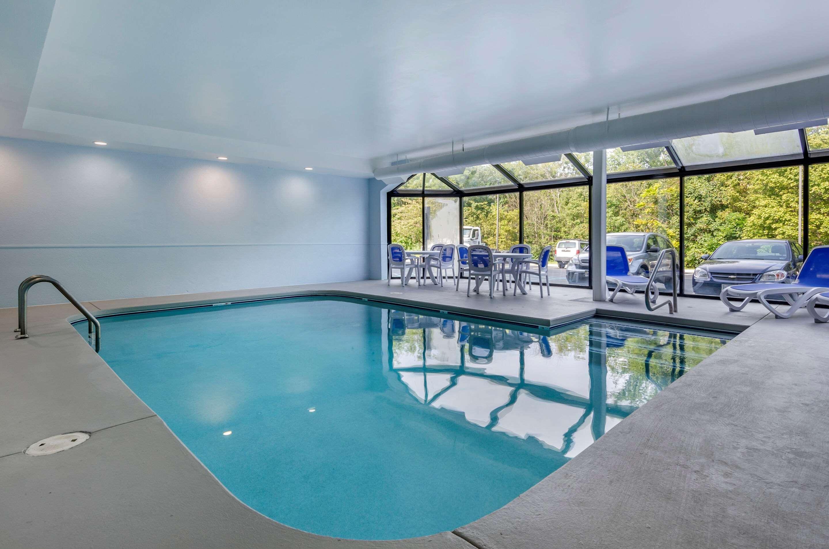 Comfort Inn & Suites Troutville - Roanoke North - Daleville Exteriér fotografie