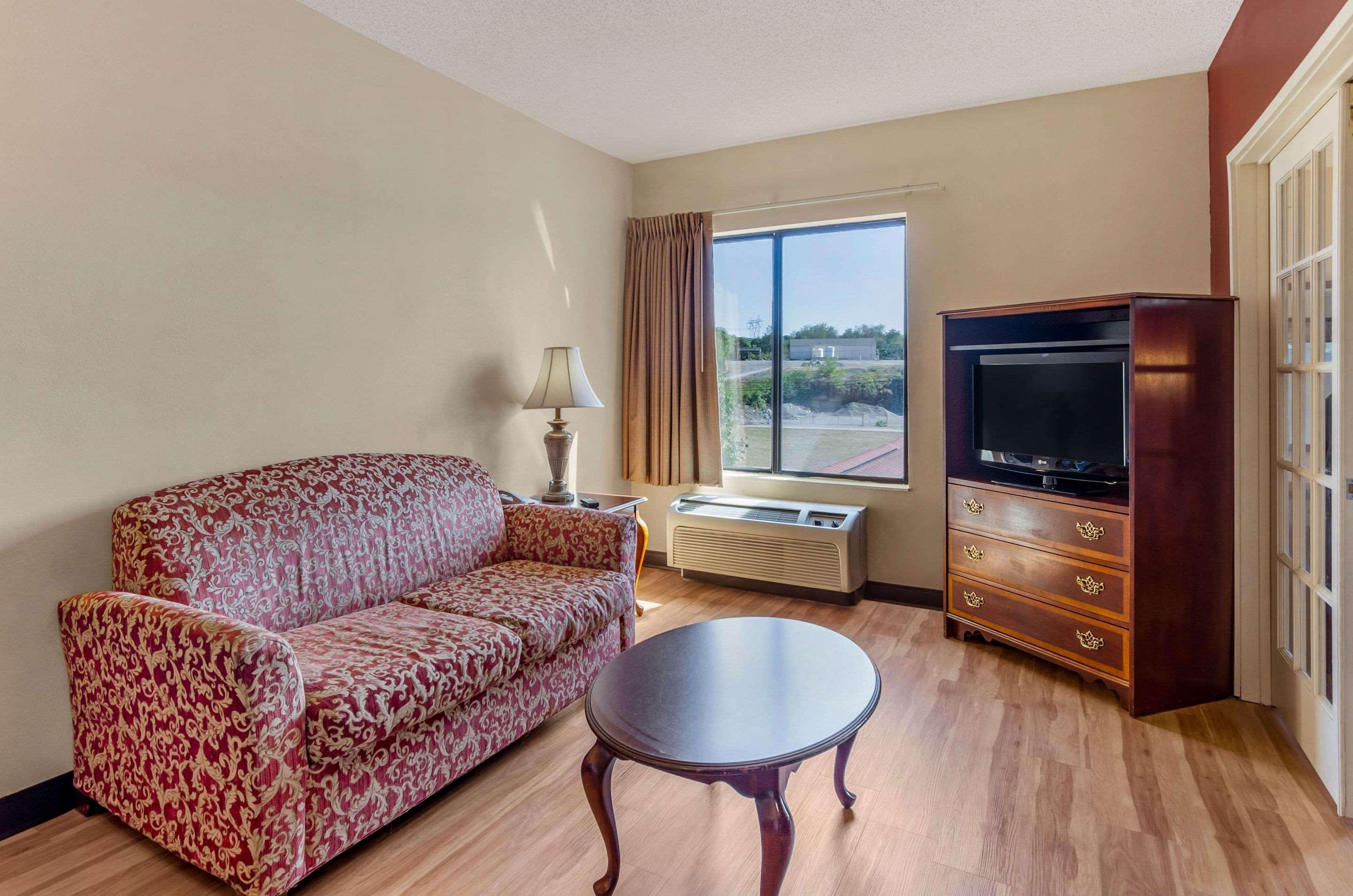 Comfort Inn & Suites Troutville - Roanoke North - Daleville Exteriér fotografie